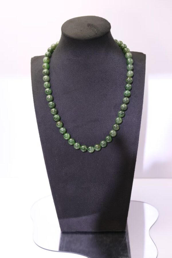 Exquisite Hetian Jade Necklace