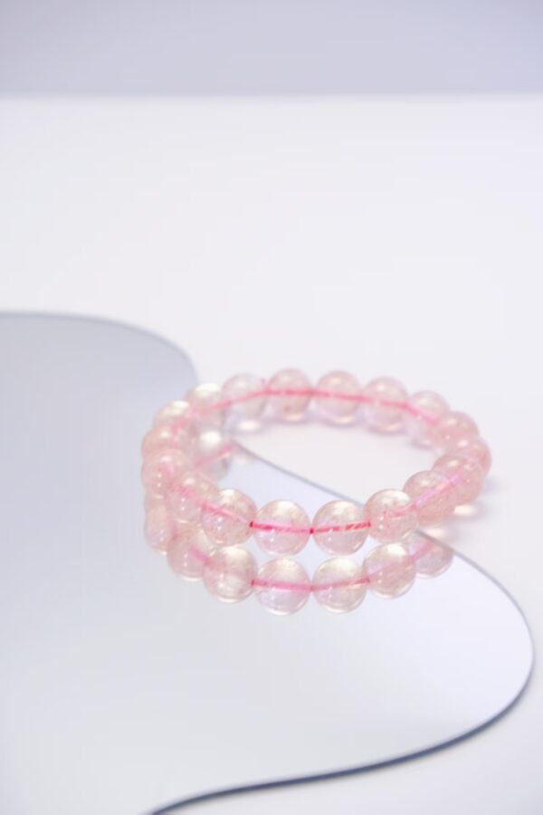 草莓晶 (7) Natural Strawberry Quartz Beaded Bracelet