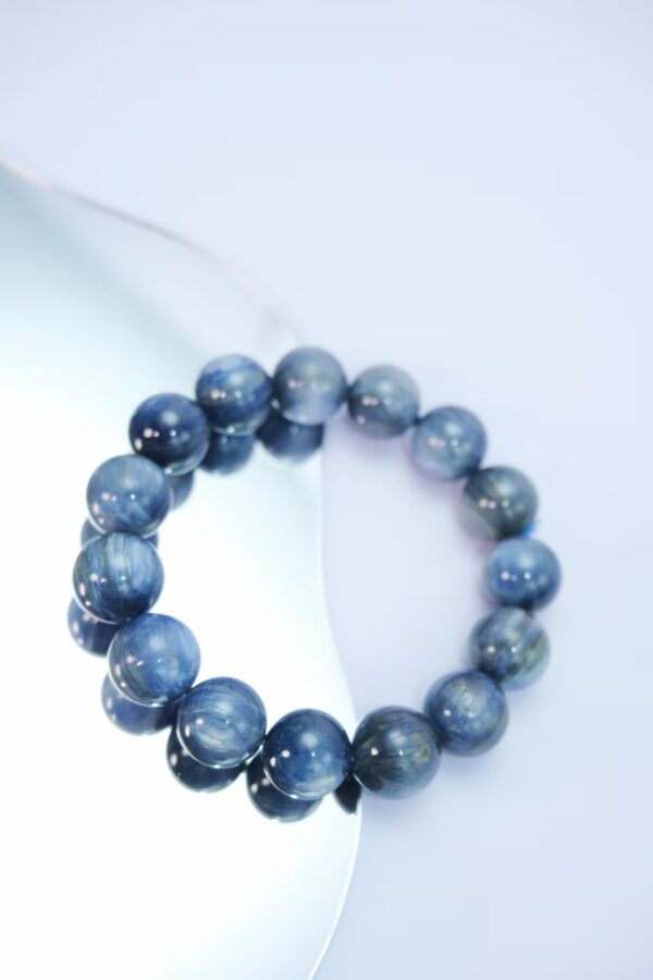 蓝晶石手串