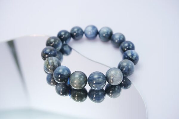 蓝晶石手串