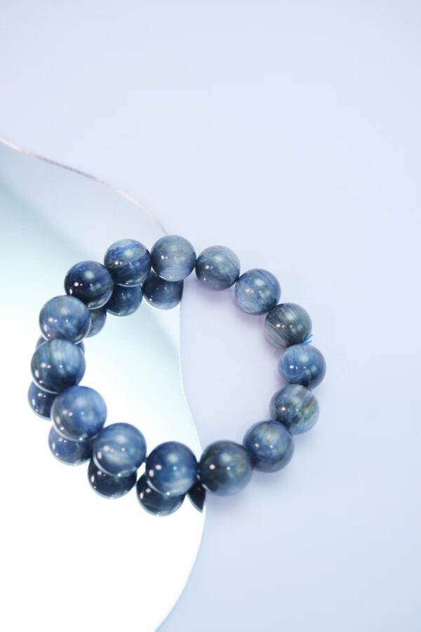 蓝晶石手串