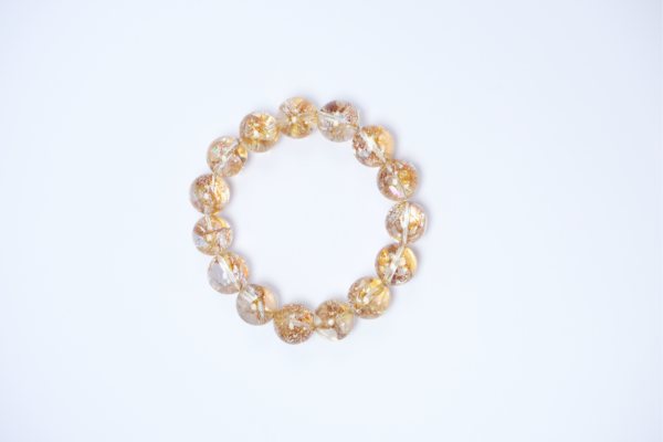 金箔胶花 手串 (1) Golden Foil in Amber Resin Bracelet