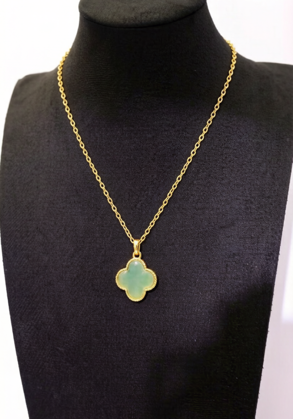 Four-Leaf  Jade Necklace with Traditional Chinese Goldsmithing