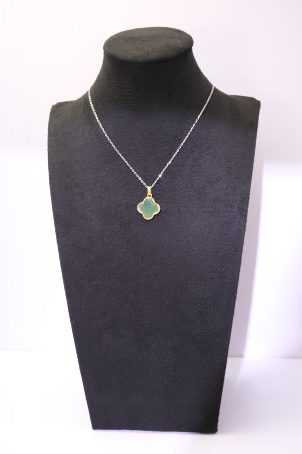 Four-Leaf  Jade Necklace with Traditional Chinese Goldsmithing