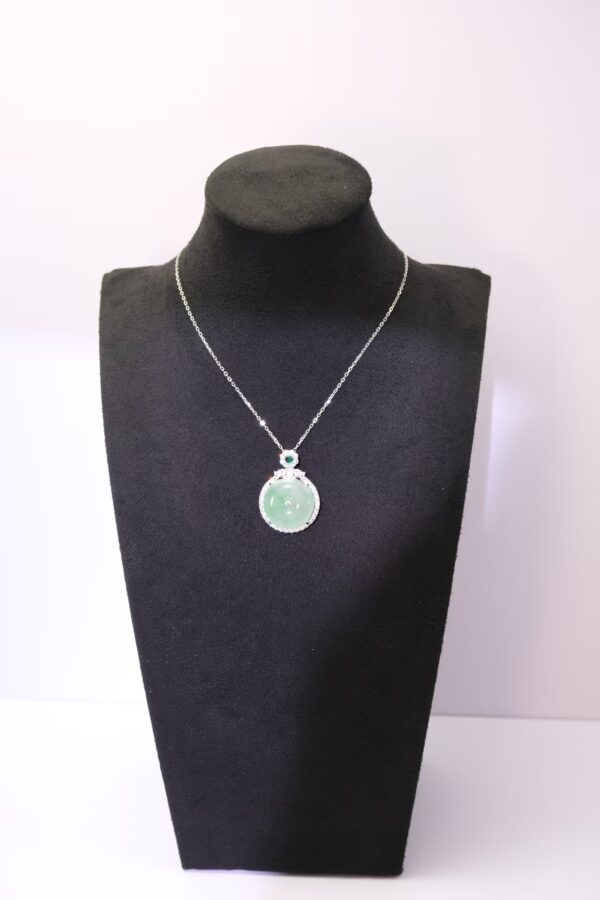 925 Silver Jade Round Pendant Necklace
