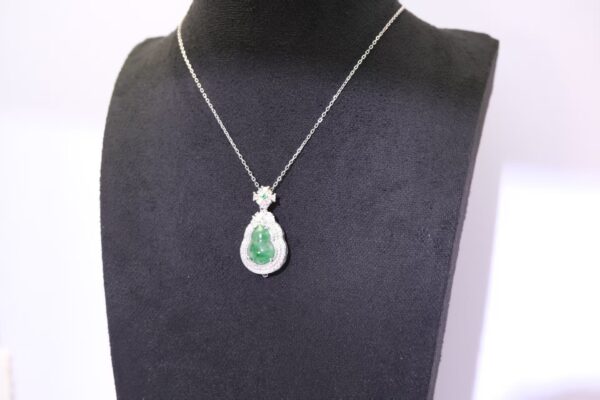 925 Silver Jade Gourd  Necklace Diamond Halo