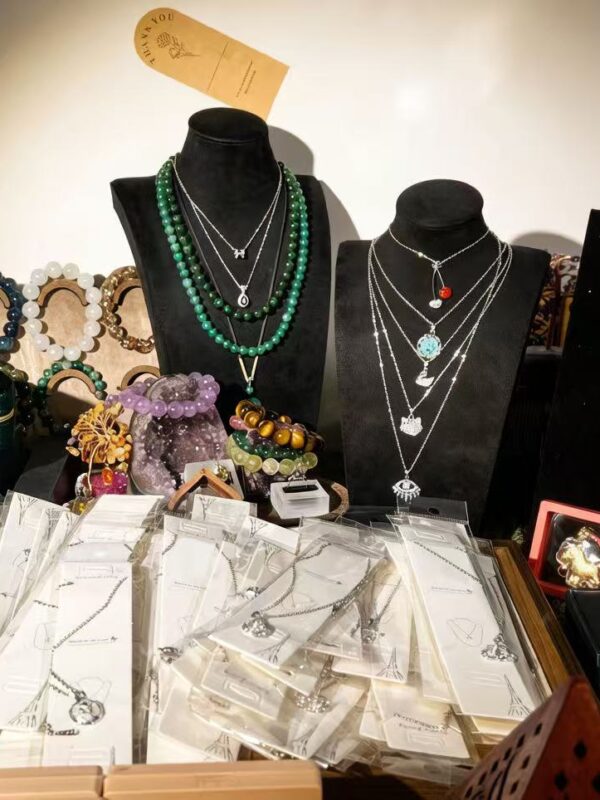 High-Quality  Waterproof Silver Necklace for Men & Women, Durable 316L Surgical Steel